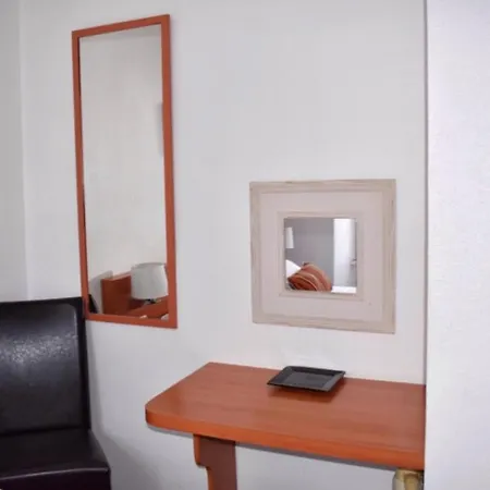 Colbert Hotel