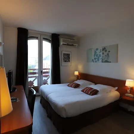 Colbert Hotel