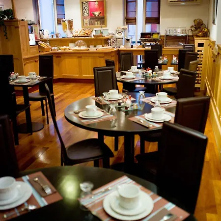 Colbert سان جان دو لوز