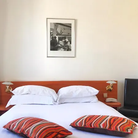 Hotel Colbert 3*